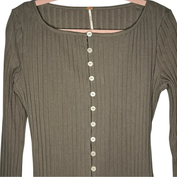 Free People Tilley Fallen Rock Tan Ribbed Button Down Cardigan Size Large NWT - Picture 6 of 12